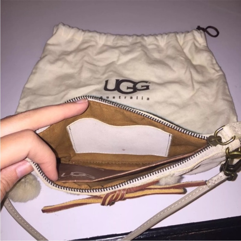 UGG Mini Suede Wristlet Purse with dust bag and tissue - Picture 3 of 6